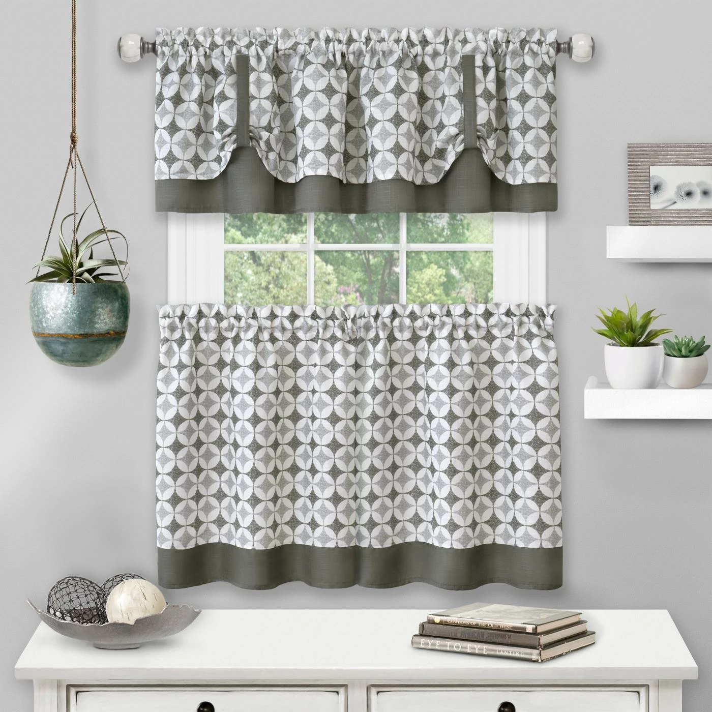 Outlet π 36 - 45 In. Achim Callie Window Curtain Tier Pair And Valance Set π 2 Outlet π 36 - 45 In. Achim Callie Window Curtain Tier Pair And Valance Set π - Image 2