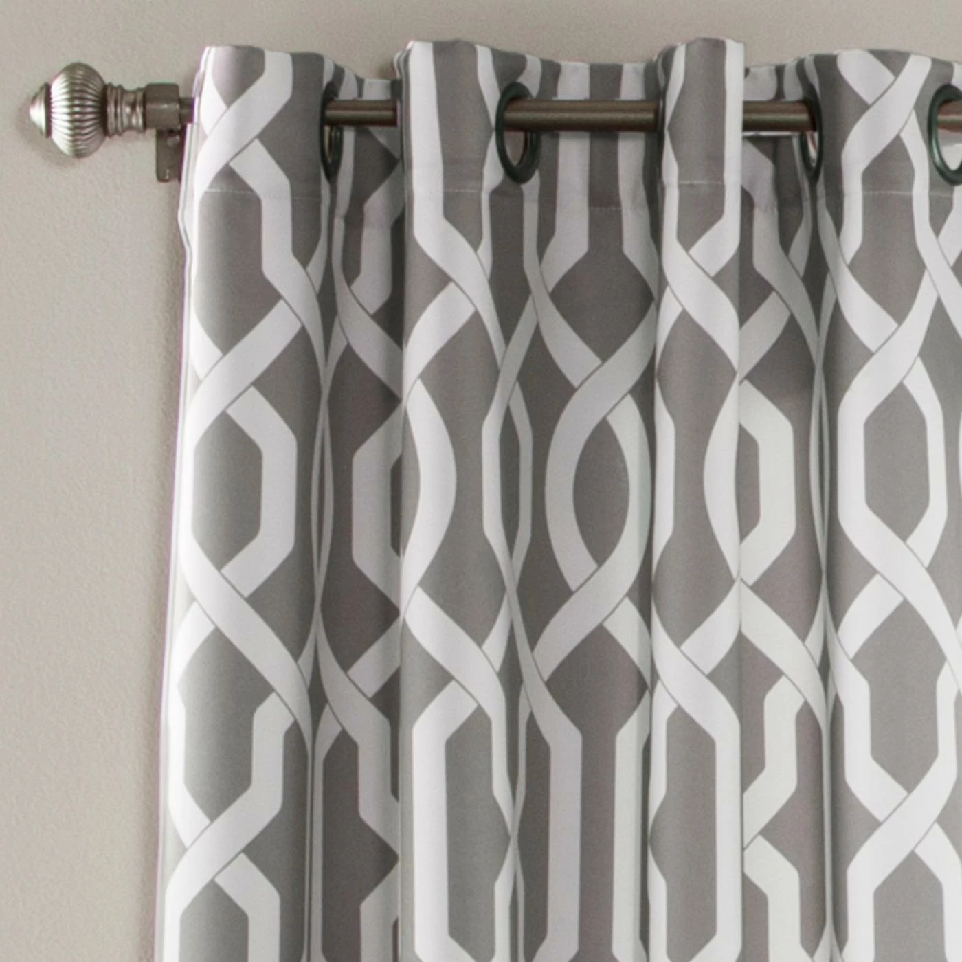Brand new π₯° Curtain Panels Lush Decor Edward Trellis Room Darkening Window Curtain Set π― 2 Brand new π₯° Curtain Panels Lush Decor Edward Trellis Room Darkening Window Curtain Set π― - Image 2