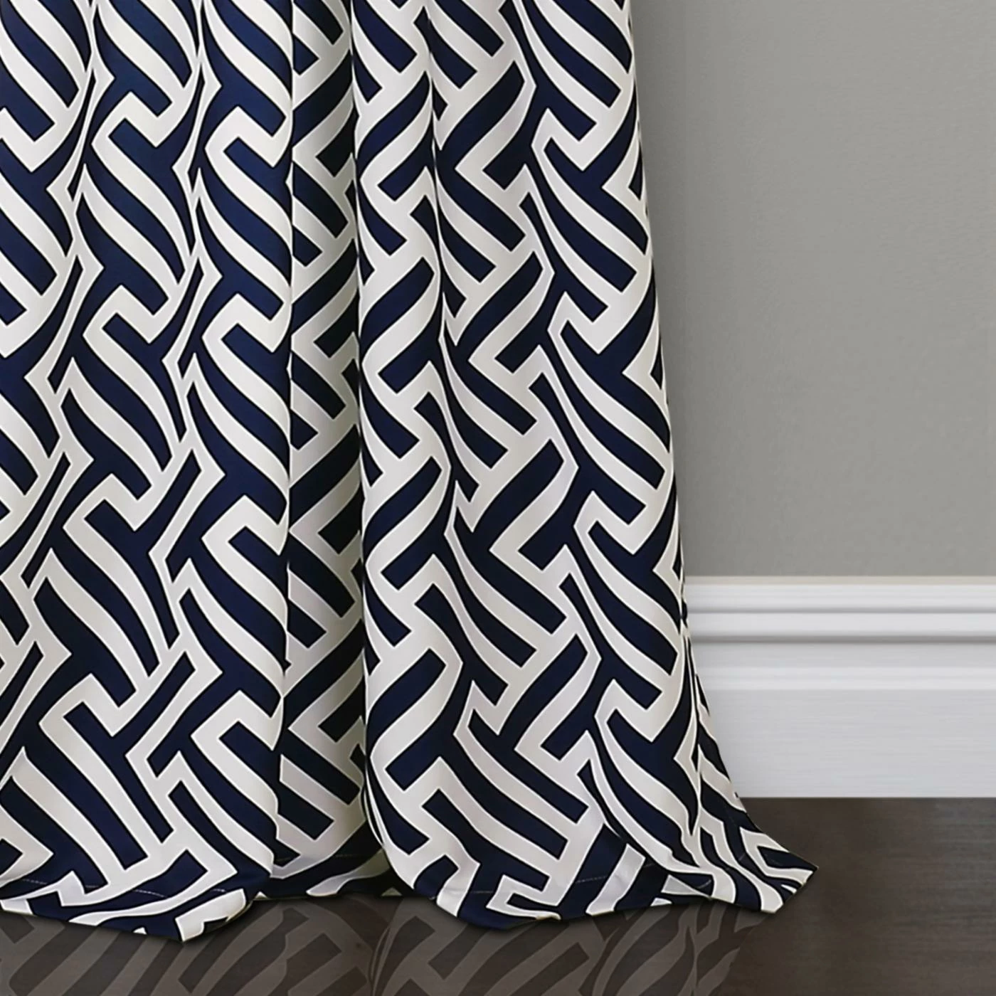 Budget ⌛ 73 - 84 In. Lush Decor Giovana Room Darkening Window Curtains 😀 5 Budget ⌛ 73 - 84 In. Lush Decor Giovana Room Darkening Window Curtains 😀 - Image 5